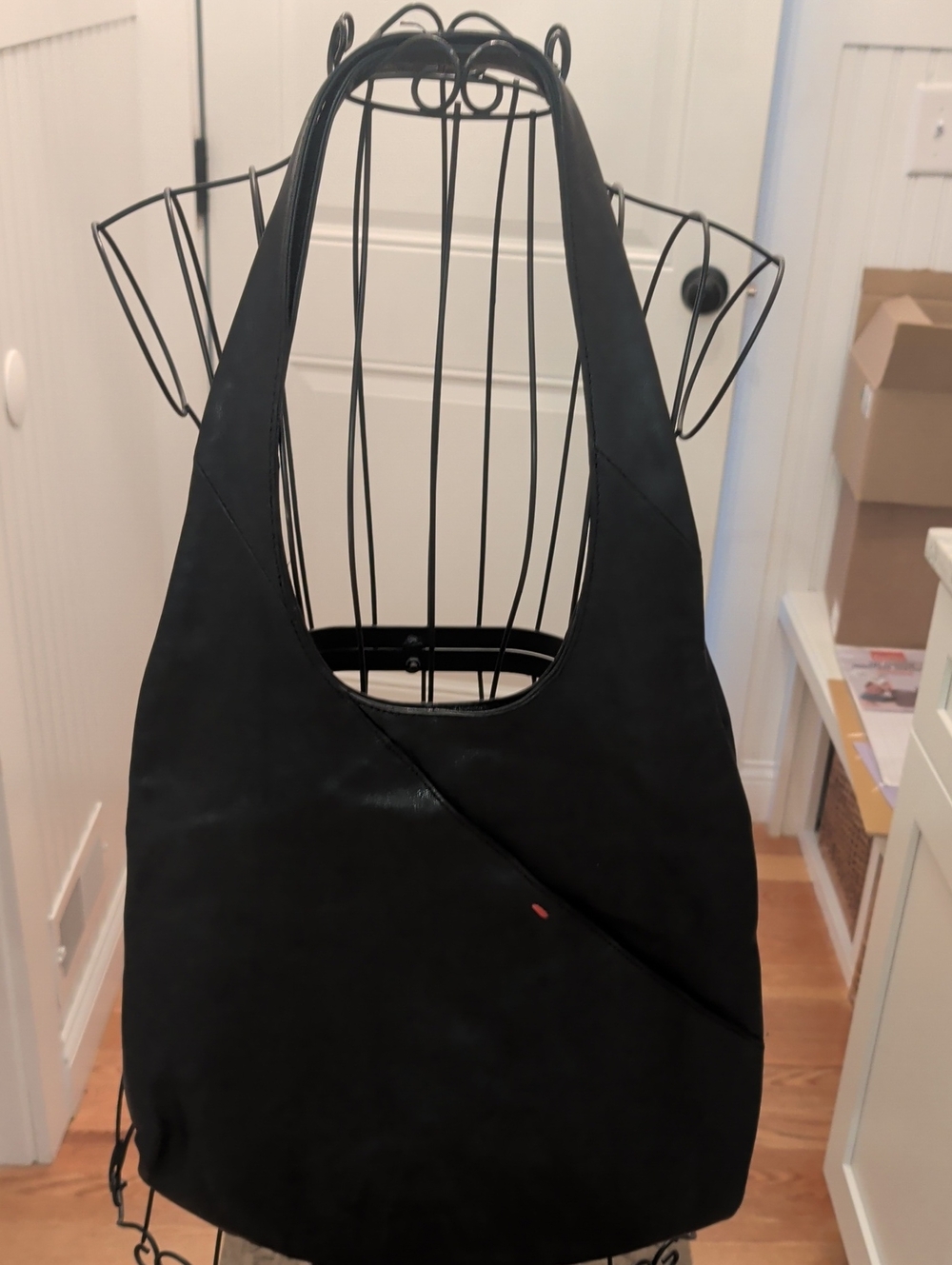 Love Black Leather Shoulder Hobo
